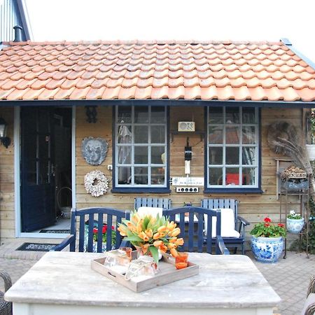 Prive Tuinhuis B&B Elly Sint Pancras Exterior foto