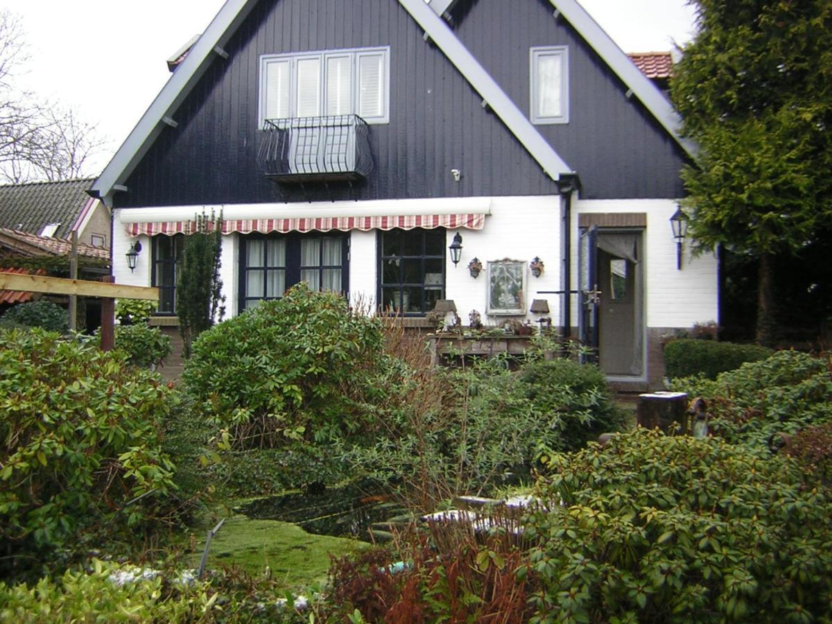 Prive Tuinhuis B&B Elly Sint Pancras Exterior foto